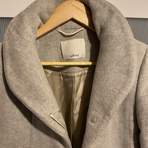 Wilfred Aritzia Cocoon Coat - Picture 8 of 8